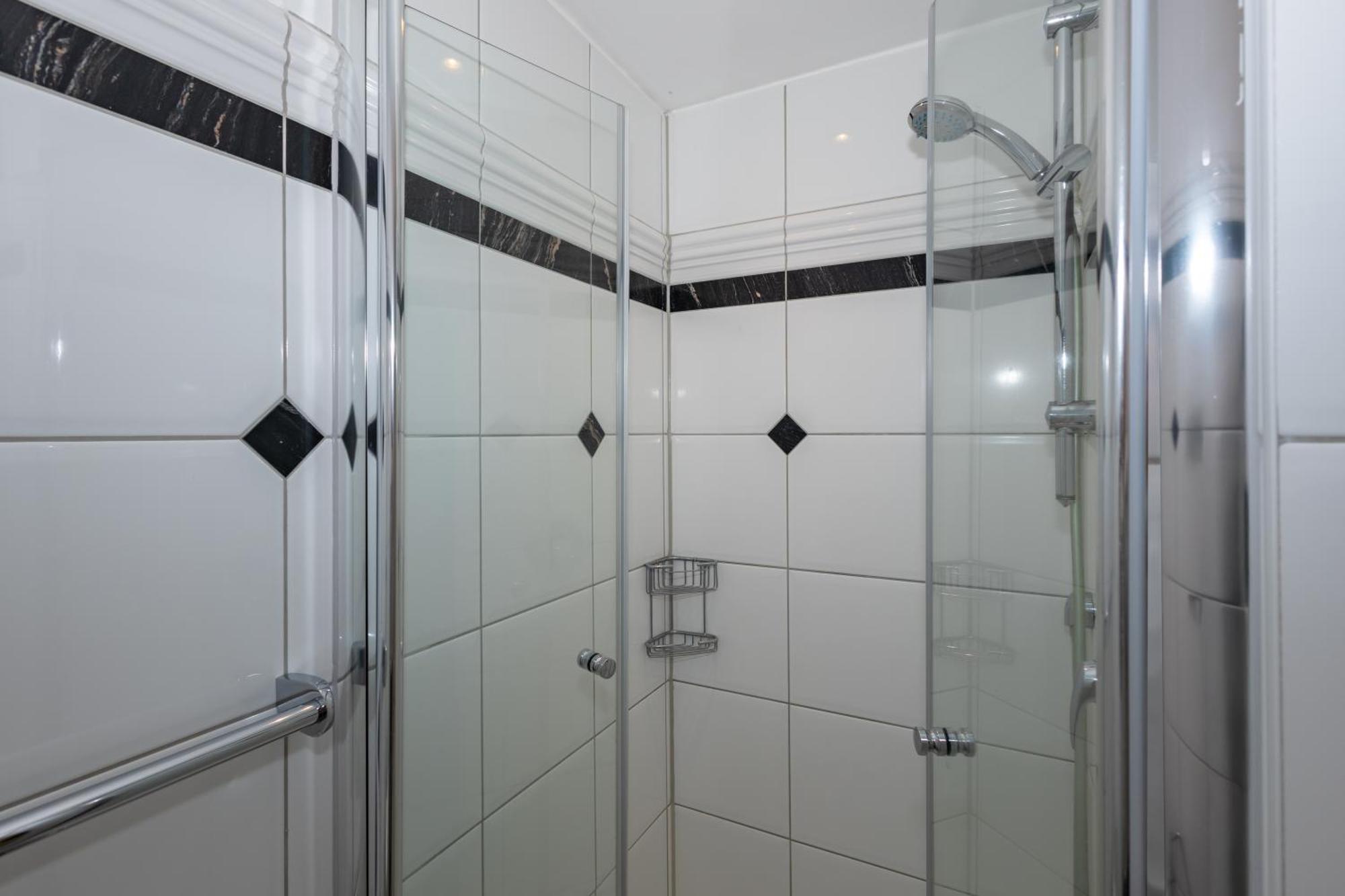 Haus Am Park Apartman Ostseebad Kühlungsborn Szoba fotó